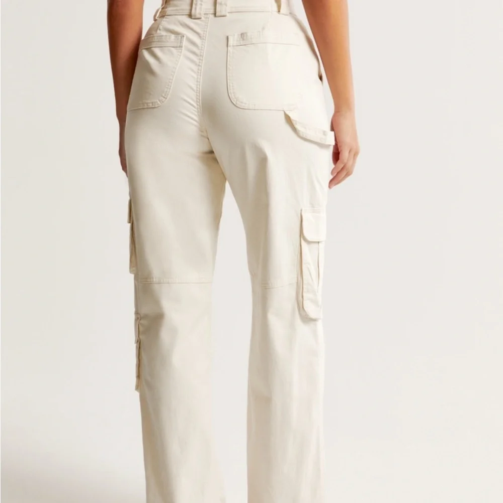 NWT Abercrombie & Fitch Curve Love Relaxed Cargo Pant - Picture 5 of 6